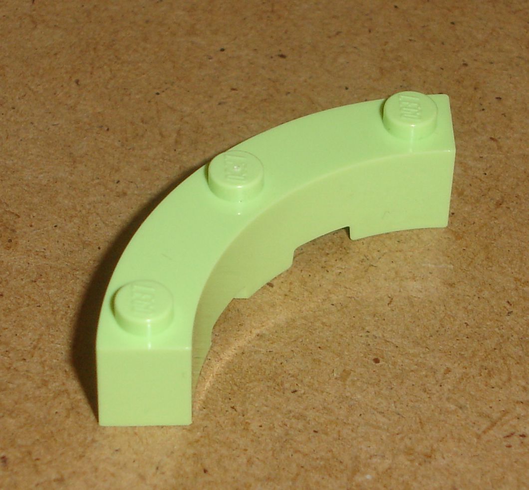 Lego 700293 (48092) kulatá kostka 4x4 čtvrtkruh 1 ks POUŽITÉ