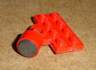 Lego 260765 (737ac03) destička speciální 2x4, tažné, magnet 1 ks POUŽITÉ