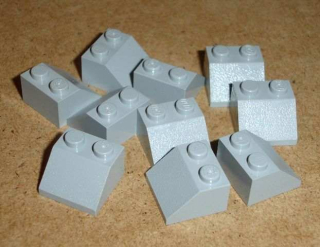 Lego 303335-X (3039) šikmá, střecha 45 2x2 10 ks POUŽITÉ