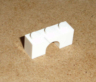 Lego 420230 (4490) mostový oblouk 1x3 1 ks POUŽITÉ
