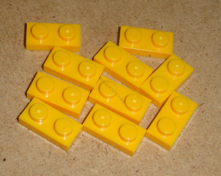 Lego 200340-X (3023) destička, podložka 1x2 10 ks POUŽITÉ