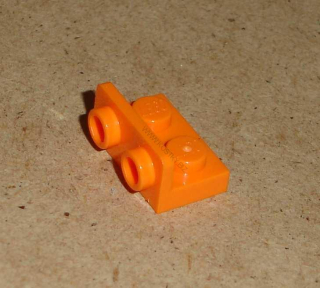 Lego 252625 (99780) bracket 1x2 - 1x2 inverted 1 ks POUŽITÉ
