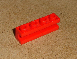 Lego 152865 (2653) kostky s drážkou 1 ks POUŽITÉ