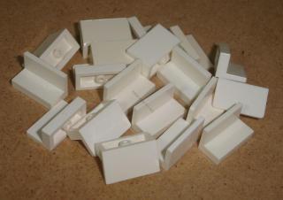 Lego 605265-X (4865, 4865b) panel 1x2x1 20 ks POUŽITÉ