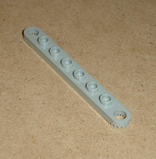 Lego 541120 (4442) technic deska 1x8 s ozubením 1 ks POUŽITÉ