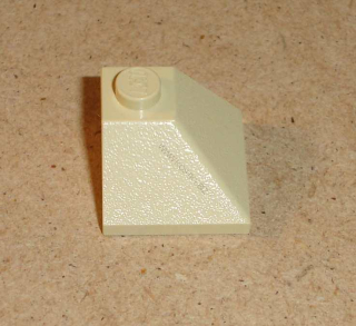 Lego 303775 (3045) šikmá, střecha 45 2x2 vnější roh 1 ks POUŽITÉ