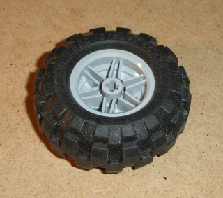 Lego 636930 (56145, 55976) kolo 30.4mm D. 20mm s pneu 56 x 26 1 ks POUŽITÉ