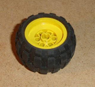 Lego 637250 (6580, 6579) kolo 43.2 x 28 s pneu 43.2 x 28 S 1 ks POUŽITÉ