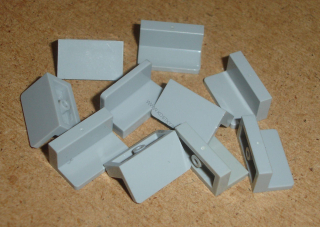 Lego 605170-X (4865, 4865b) panel 1x2x1 10 ks POUŽITÉ
