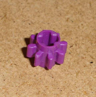 Lego 515075 (3647) technic oz.kolo 8 zubů fialová 1 ks POUŽITÉ