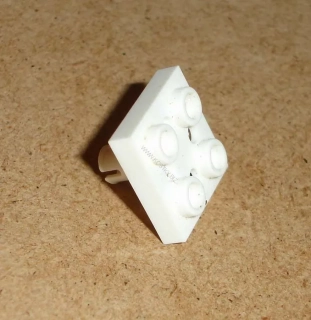 Lego 259840 (2476b) destička speciální 2x2, s pinem 1 ks POUŽITÉ