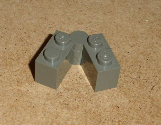 Lego 661218 (3830, 3831) panty kostka 1x4 (dvě části) 1 ks POUŽITÉ