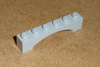 Lego 421600 (92950) mostový oblouk 1x6 1 ks POUŽITÉ