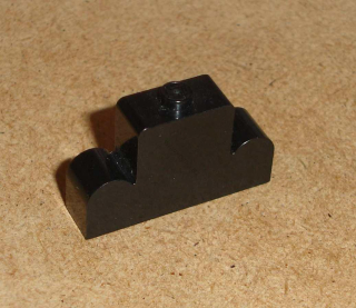 Lego 153140 (4088) zakulacená kostka 1x4x2 1 ks POUŽITÉ