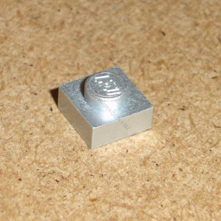 Lego 200175 (3024) destička, podložka 1x1 1 ks POUŽITÉ
