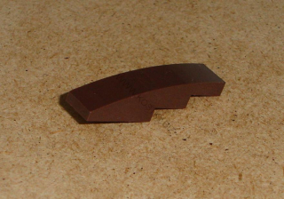 Lego 701242 (61678) šikmá, zakulacená 4x1 1 ks POUŽITÉ