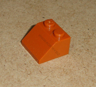Lego 303295 (3039) šikmá, střecha 45 2x2 1 ks POUŽITÉ
