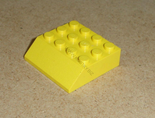 Lego 304365 (30182) šikmá 45 4x4 1 ks POUŽITÉ