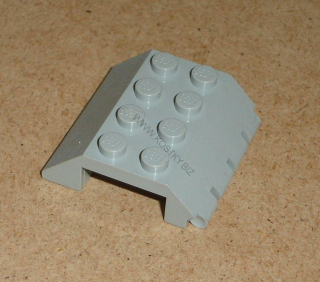 Lego 300565 (4857) šikmá 45 4x4 s panty 1 ks POUŽITÉ