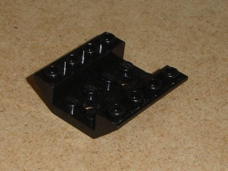 Lego 300901 (72454) šikmá, inverted 45 4x4 1 ks POUŽITÉ