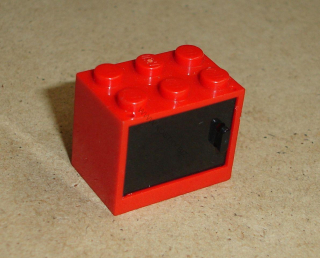 Lego 925059-3 (4532a, 4533) polička, skříňka 2x3x2 s černými dvířky POUŽITÉ