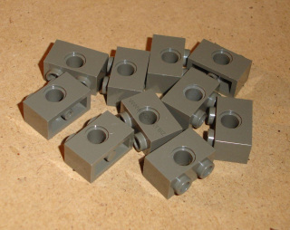 Lego 506465-X (3700) technic kostka 1x2 10 ks POUŽITÉ