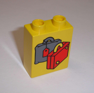 Lego Duplo D11070 (4066pb078) kostka 1x2x2 s potiskem (kufry) POUŽITÉ