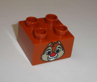 Lego Duplo D13342 (3437pb047) kostka 2x2 s potiskem (Chipmunk - Dale) POUŽITÉ
