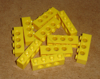 Lego 506845-X (3701) technic kostka 1x4 10 ks POUŽITÉ