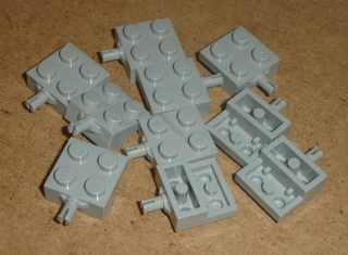 Lego 260045-X (4488) destička speciální 2x2, náprava, malý pin 10 ks POUŽITÉ