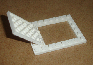 Lego 261786 (92107, 92099) rám 6x8 se dveřmi 4x6 POUŽITÉ