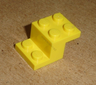 Lego 251124 (18671) bracket 3x2x1 1/3 1 ks POUŽITÉ