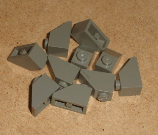 Lego 302150-X (3040) šikmá, střecha 45 2x1 10 ks POUŽITÉ