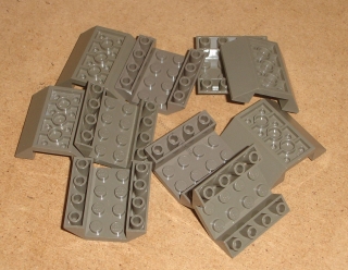 Lego 300893-X (4854) šikmá, inverted 45 4x4 10 ks POUŽITÉ
