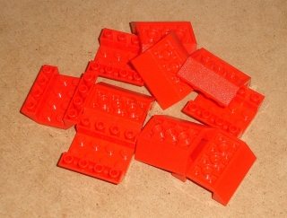 Lego 300897-X (4854) šikmá, inverted 45 4x4 10 ks POUŽITÉ