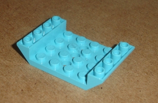 Lego 300931 (60219) šikmá, inverted 45 6x4 1 ks POUŽITÉ