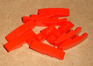 Lego 701256-X (61678) šikmá, zakulacená 4x1 10 ks POUŽITÉ