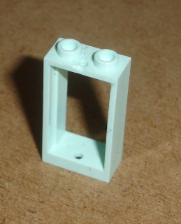 Lego 400636-3 (60593) okno 1x2x3 se sklem 1 ks POUŽITÉ