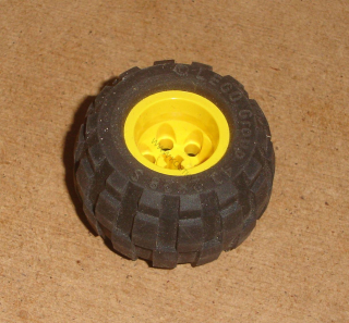 Lego 637215 (6580a, 6579) kolo 43.2 x 28 s pneu 43.2 x 28 S 1 ks POUŽITÉ