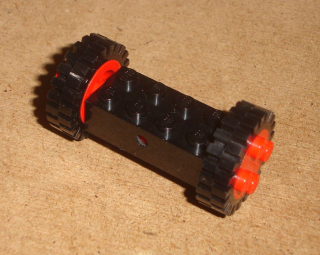 Lego 637871 (7049b, 7039, 3483) náprava s 2 koly 1 ks POUŽITÉ