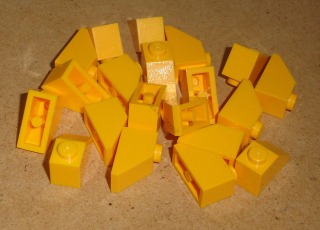 Lego 302115-X (3040) šikmá, střecha 45 2x1 20 ks POUŽITÉ