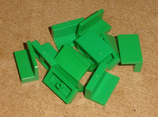 Lego 605160-X (4865, 4865b) panel 1x2x1 10 ks POUŽITÉ