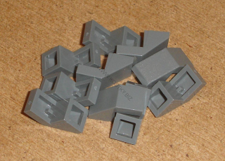 Lego 303100-X (28192) šikmá, střecha 45 2x1 speciální 10 ks POUŽITÉ