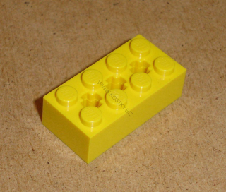 Lego 507310 (39789) technic kostka 2x4 1 ks POUŽITÉ