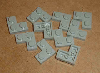 Lego 202215-X (2420) destička 2x2 rohová 10 ks POUŽITÉ