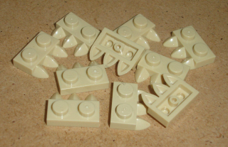 Lego 250267-X (15208) destička speciální 1x2 se zuby 10 ks POUŽITÉ