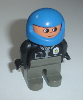 Lego Duplo D83240 (4555pb135) figurka muž, policista motorkář POUŽITÉ