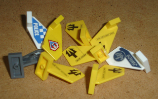 Lego 653510-5X (44661) díl pro letadlo - ocas menší s nálepkou 9 ks POUŽITÉ