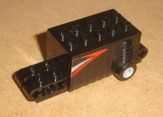 Lego 649550-3 (47715c01) podvozek, motor 9x4x2 2/3 (zpětné natahování) s nálepkou 1 ks POUŽITÉ