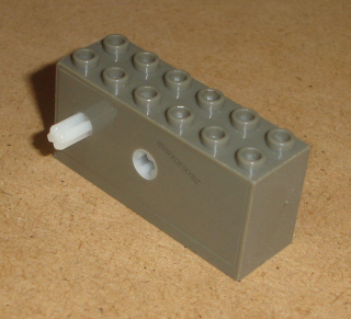 Lego 649580 (42073c01) podvozek, motor 2x6x2 1/3 (natahování) 1 ks POUŽITÉ